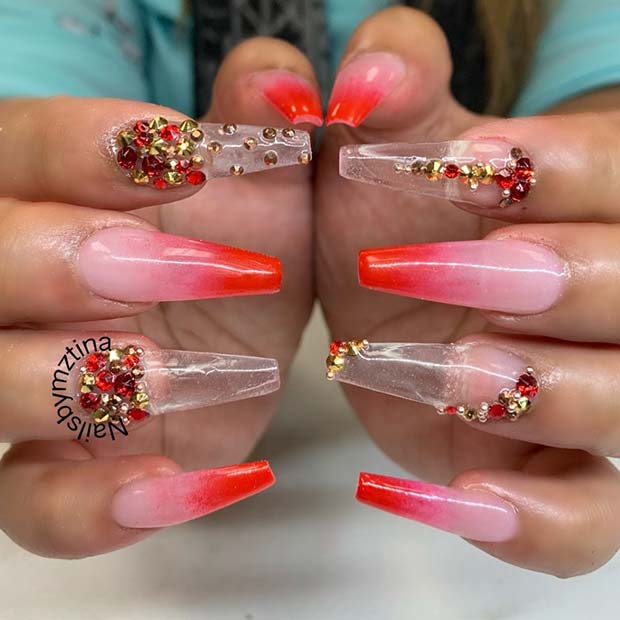 Ongles ombrés à la mode avec strass