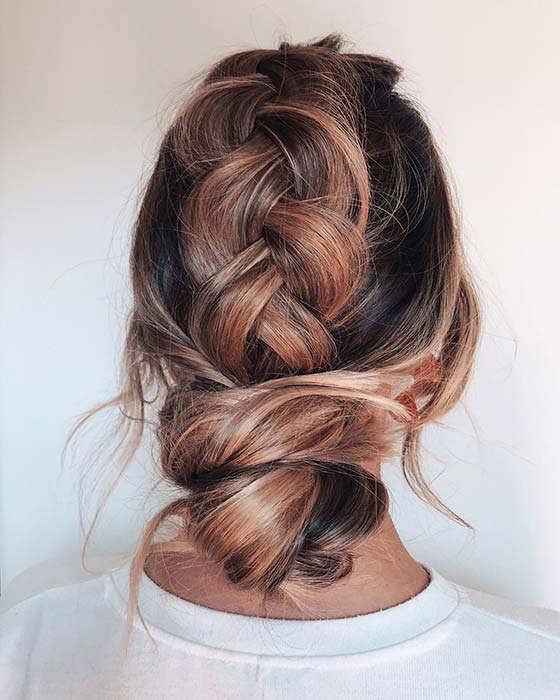 תסרוקת Updo קלוע לשיער ארוך