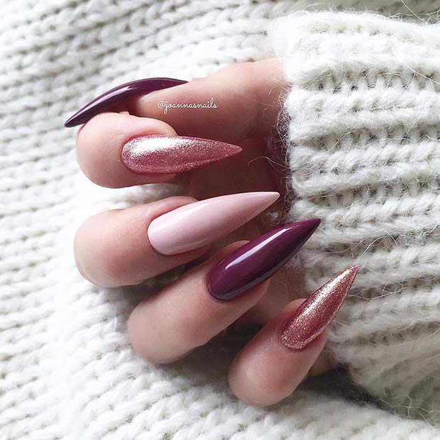 Ongles Stiletto Or Rose