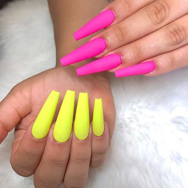 Ongles mats rose fluo et jaune