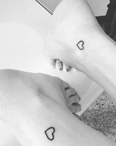 Tatouages ​​​​de coeur mignons et subtils pour les tatouages ​​​​de mère-fille populaires