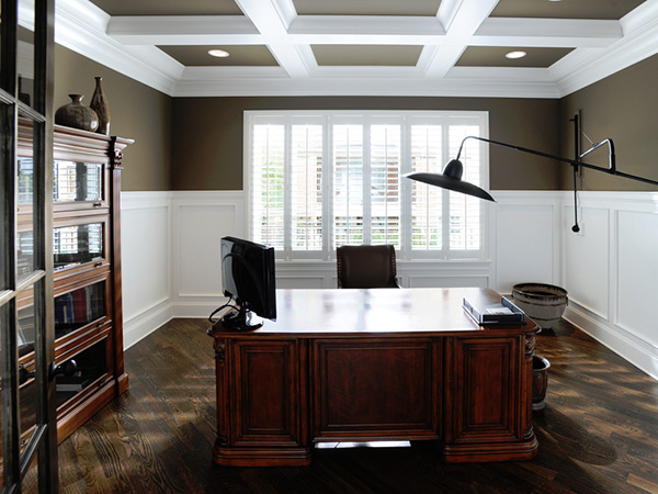 Bureau à la maison antique