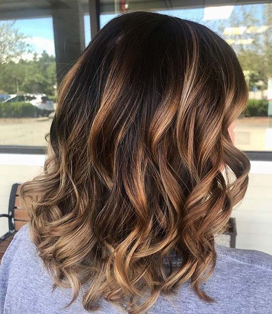 אוניית Balayage לתסרוקות האונה לסתיו וחורף