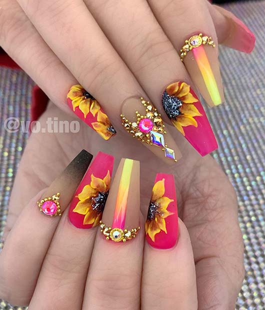 Glam Pink Nail Design με Ηλιοτρόπια