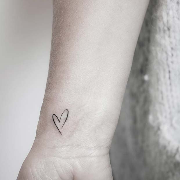 Conception de tatouage de coeur artistique