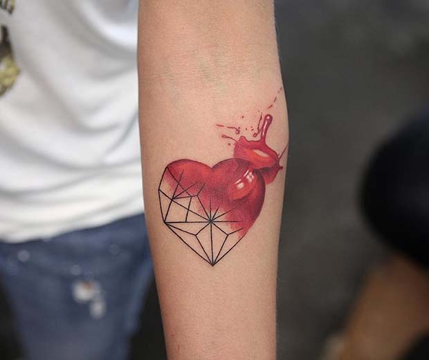 Tatouage de coeur créatif et unique