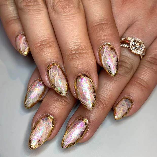 Ongles Glam Dorés