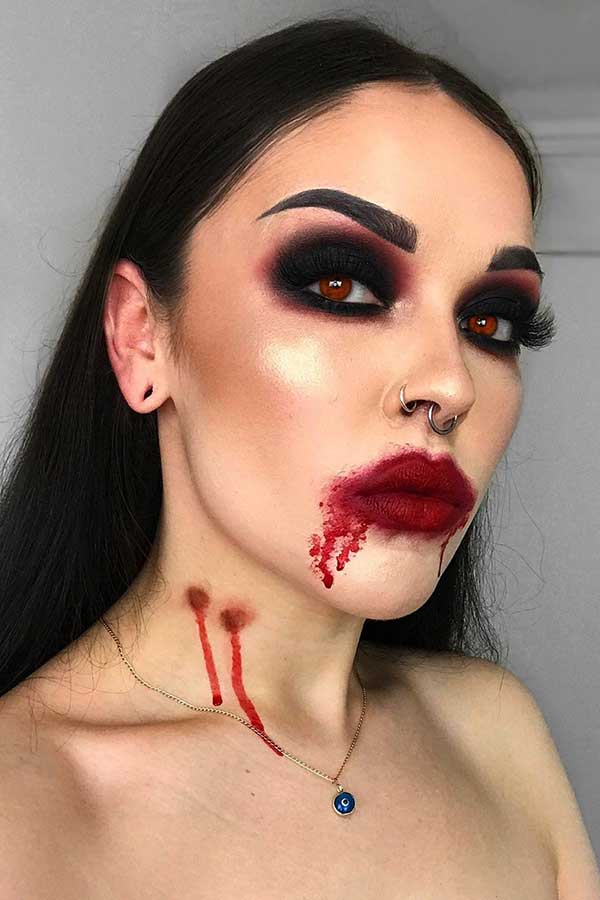 Idée maquillage vampire facile