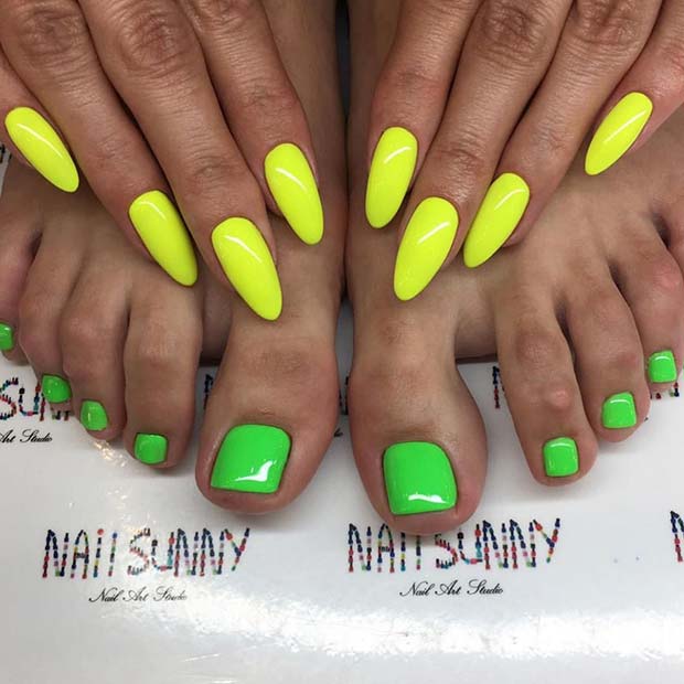 Neon Mani Pedi για το καλοκαίρι