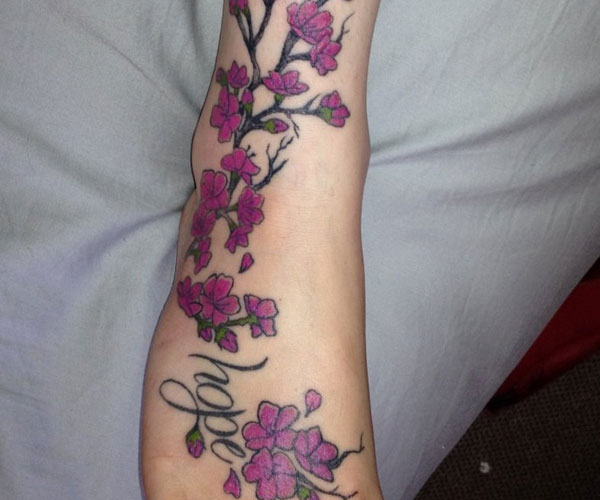 Tatouage Fleur De Cerisier Espoir