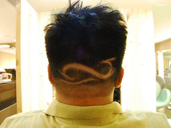 Τατουάζ μαλλιών Spiral Loop