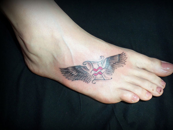 Πετώντας τατουάζ