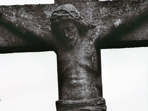 פסל ישו מימי הביניים