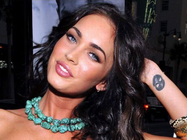 Τατουάζ καρπού Megan Fox
