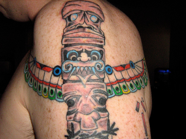 Παραδοσιακό τατουάζ Totem Pole
