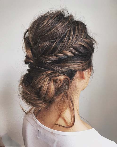 פיתולים וצמות Updo