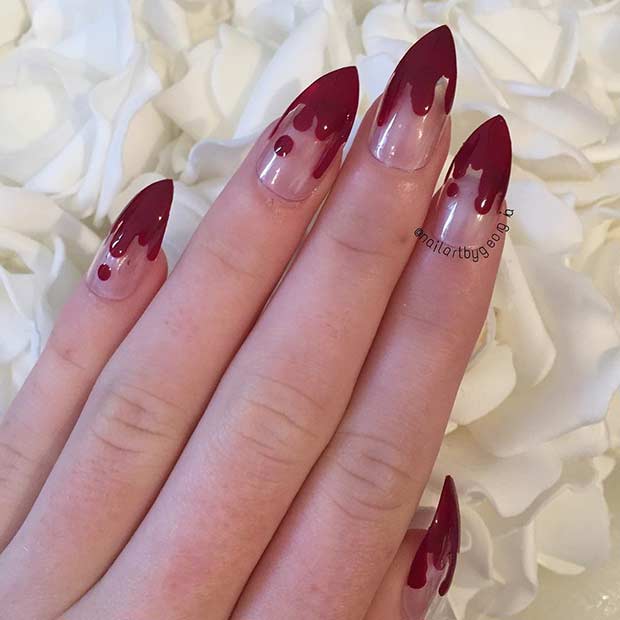 Ongles Stiletto Bloody French Tip pour Halloween