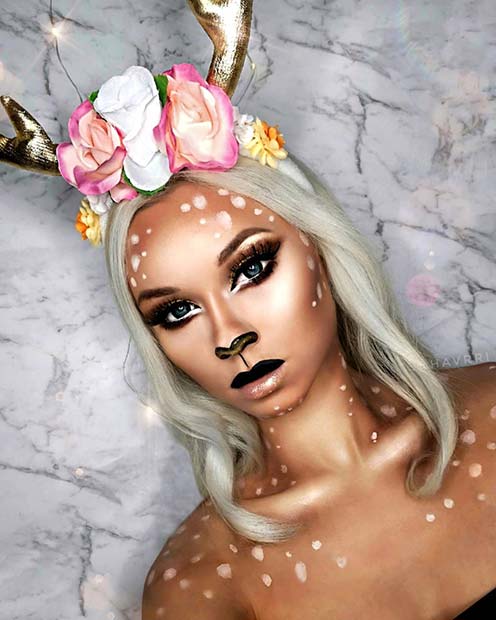 Maquillage Glam Deer avec des fleurs et des bois