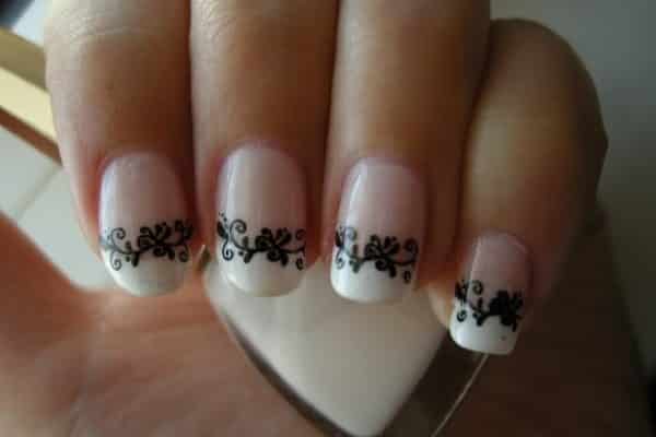 estampage des ongles