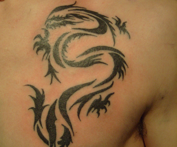 Conception de tatouage de dragon