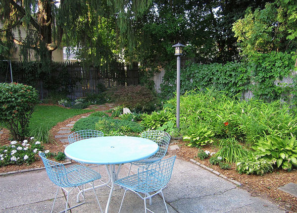 Terrasse avec vue sur le jardin