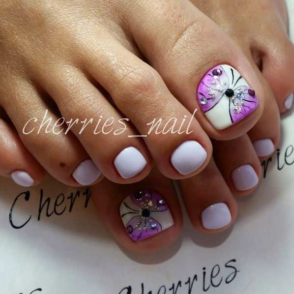 Butterfly Toe Nail Art Design για την Άνοιξη