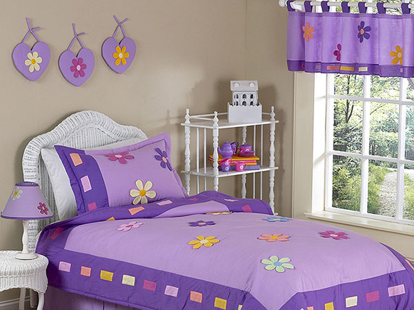 חדר שינה סגול לילדים
