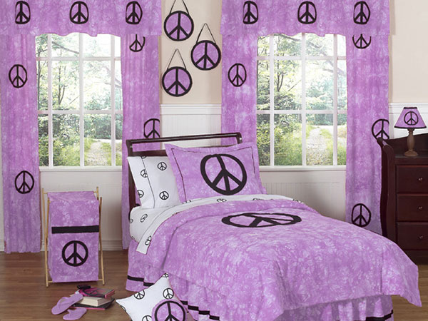חדר שינה סגול נשי