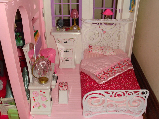 Idée de chambre rose Barbie