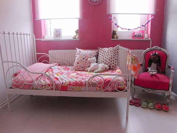 Chambre de bébé rose