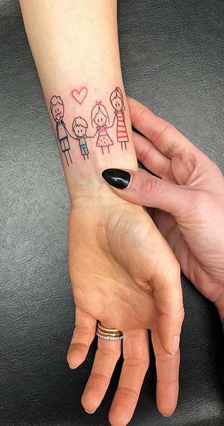 Idée de tatouage de famille de dessin animé pour les mamans