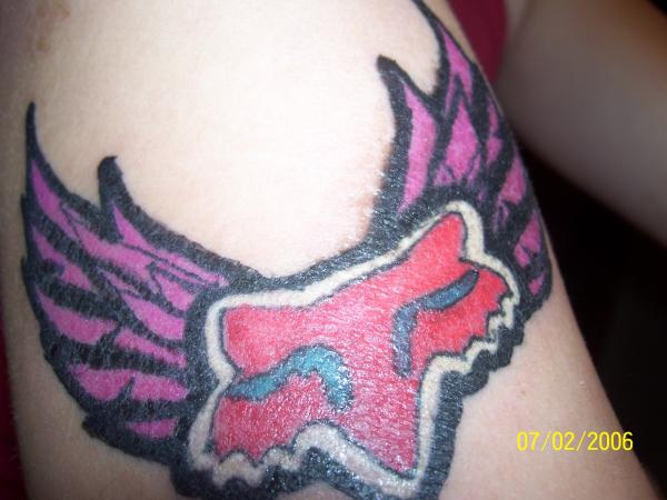 Red and Pink Fox Racing Tattooo