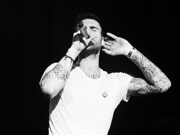 Adam Levine Performance