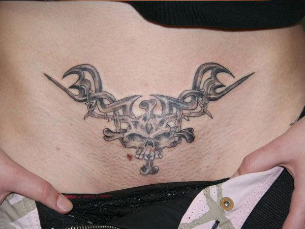 Κρανίο σέξι τατουάζ