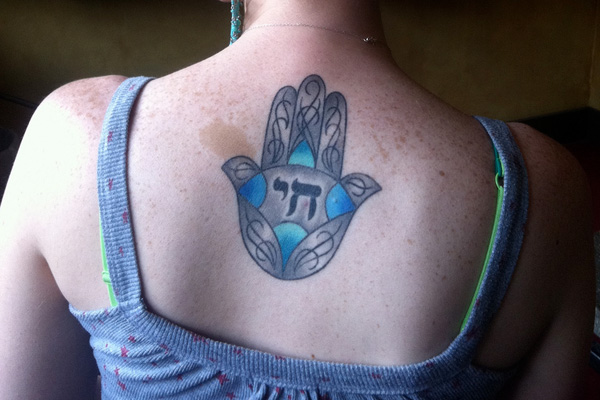 Tatouage Hamsa Bleu Ombré