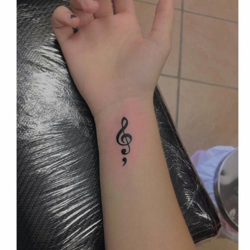 point-virgule-note-de-musique-tatouage