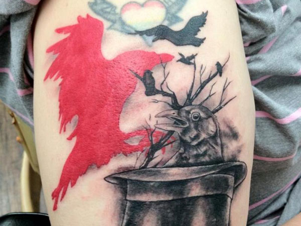 Tatouage Corbeau Rouge