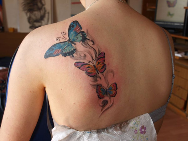 Tatouage de la vie des papillons