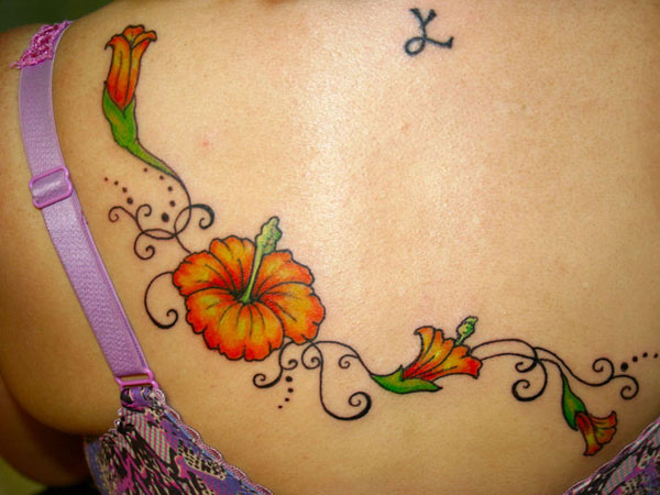 Idée de tatouage floral