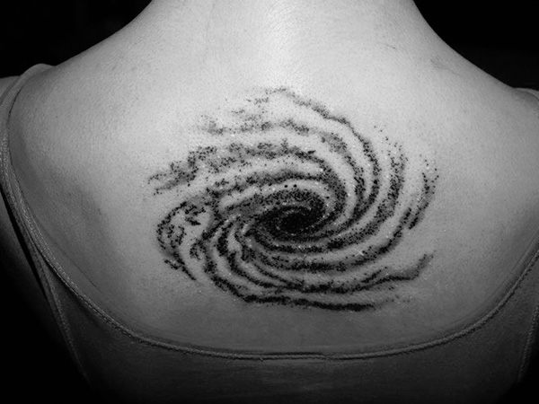 Tatouage de trou cosmique