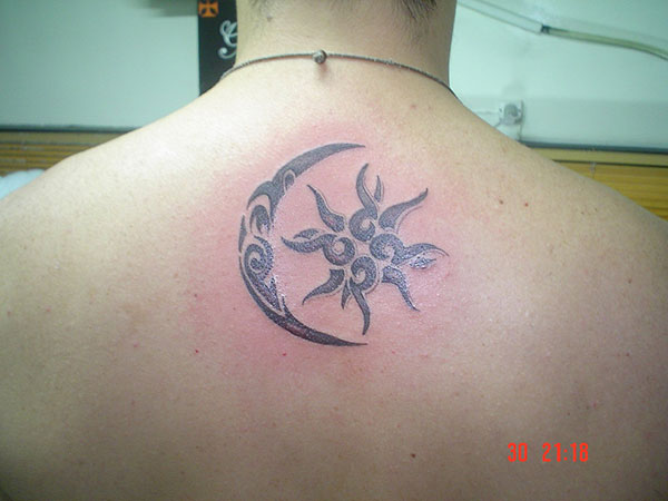 Tatouage Tribal Soleil-Lune