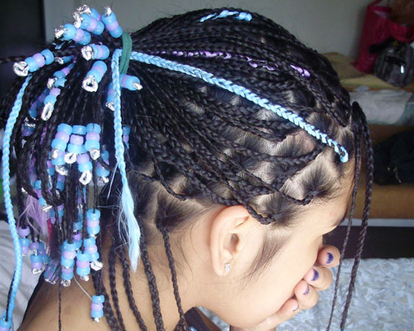 Tresses avec accessoires