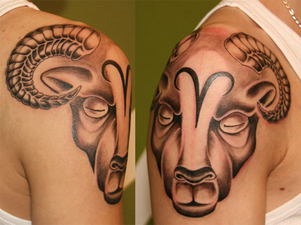 Τατουάζ ώμου Κριού