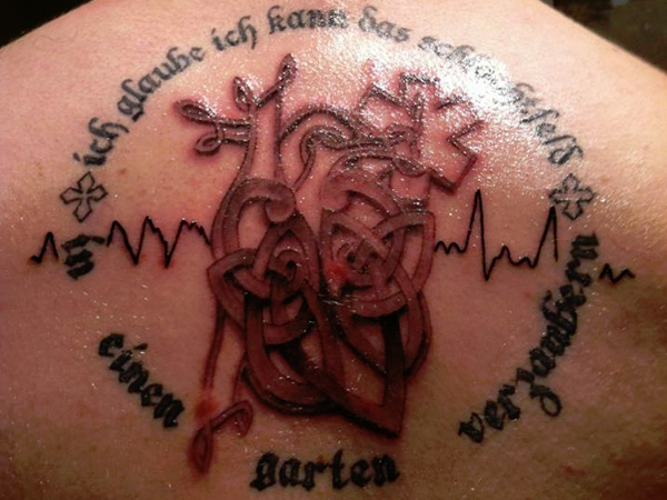 Τατουάζ καρδιάς