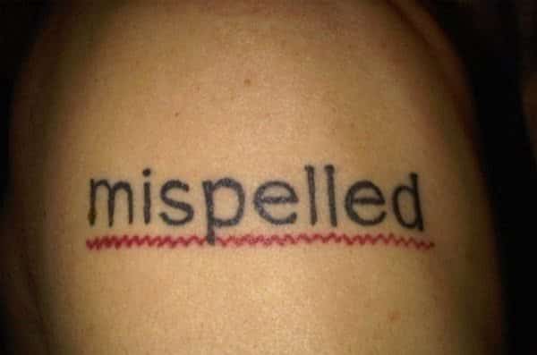 λάθος ορθογραφικά τατουάζ