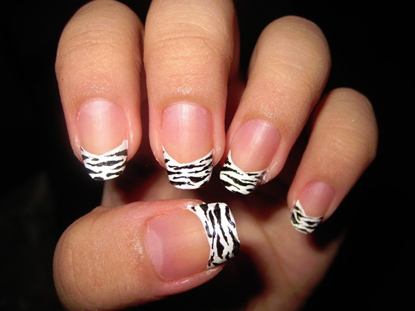 Nail Tip Zebra