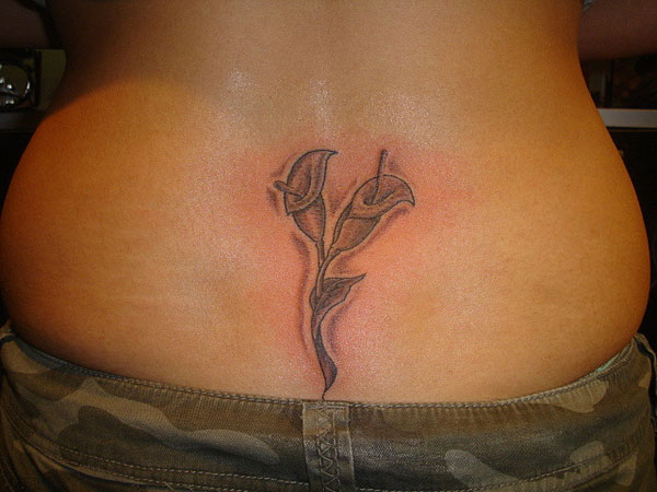 Τατουάζ διπλού λουλουδιού