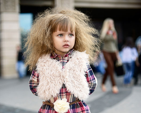 Coiffure rebondissante