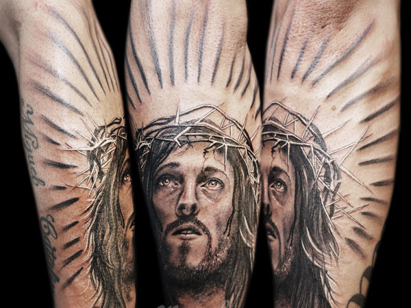 Tatouage Dieu ombragé