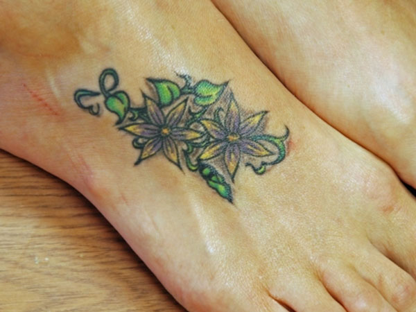 Tatouage Floral Pied